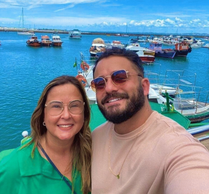 FILHO MATOU PROFESSORA ENFORCADA EM DISCUSSÃO POR DÍVIDAS EM JOGOS DE APOSTAS CONTATO ZERO INTELIGENTE